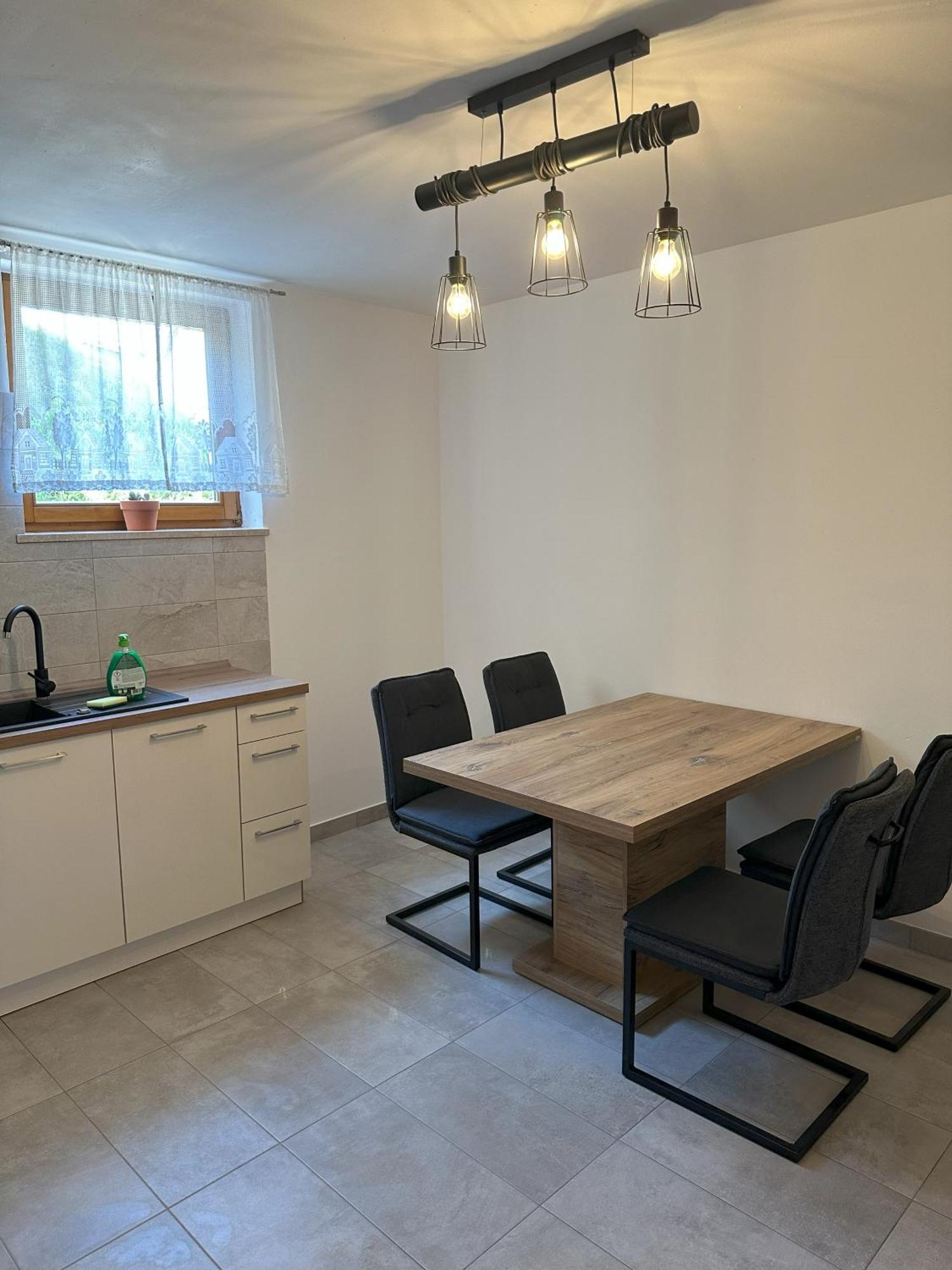 Apartma Anze Samec Dobravlje Exterior photo
