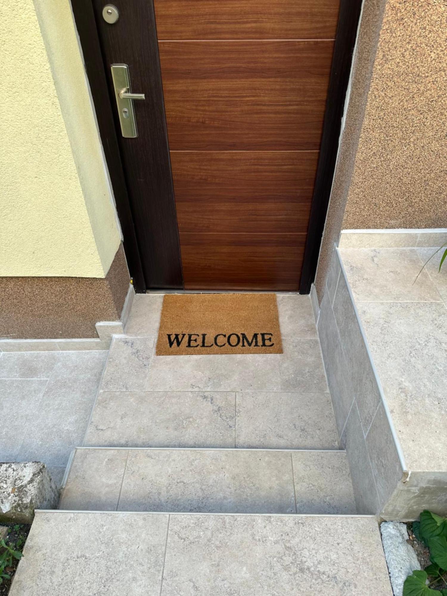 Apartma Anze Samec Dobravlje Exterior photo